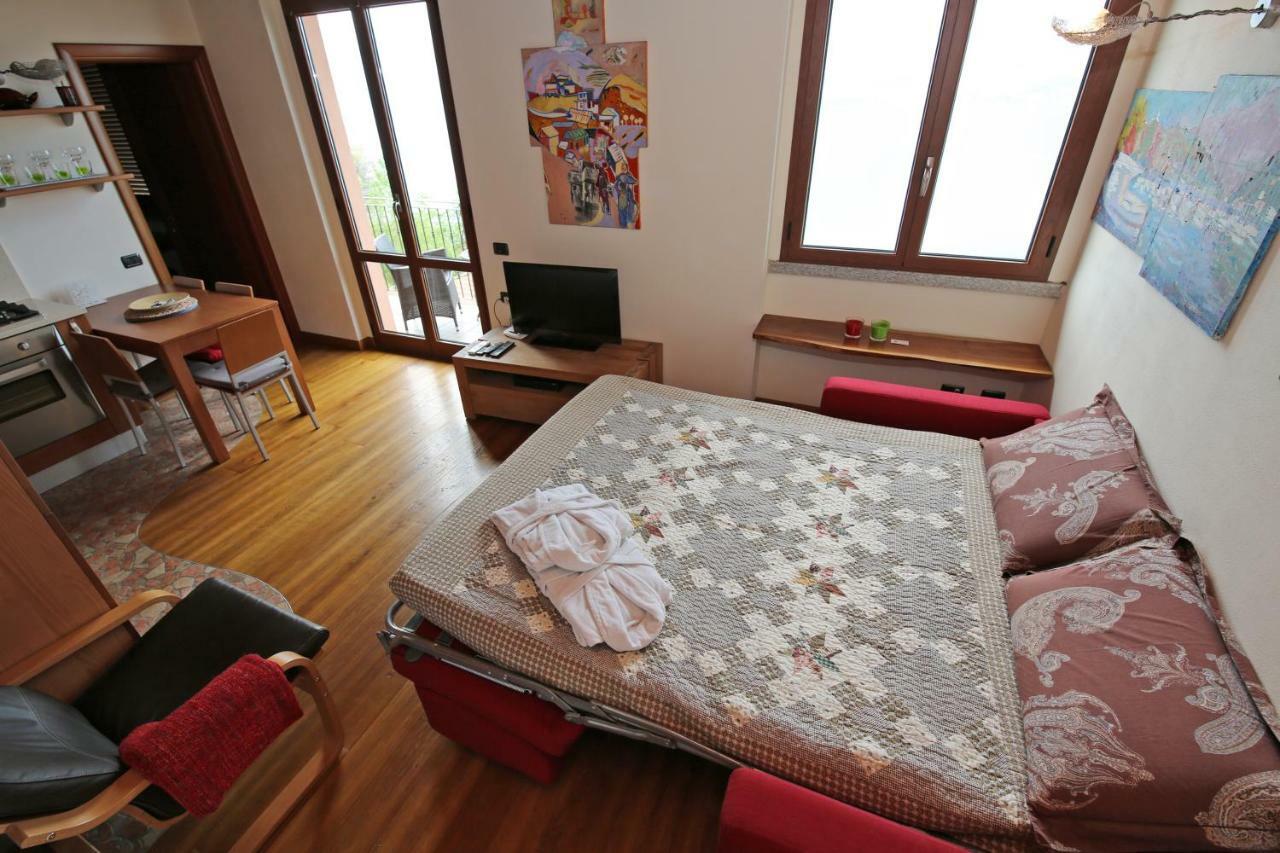 Casa Giulio Apartment In Lezzeno Lake Como Dış mekan fotoğraf